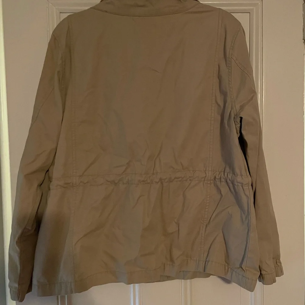 jacket - Picture 3 of 3